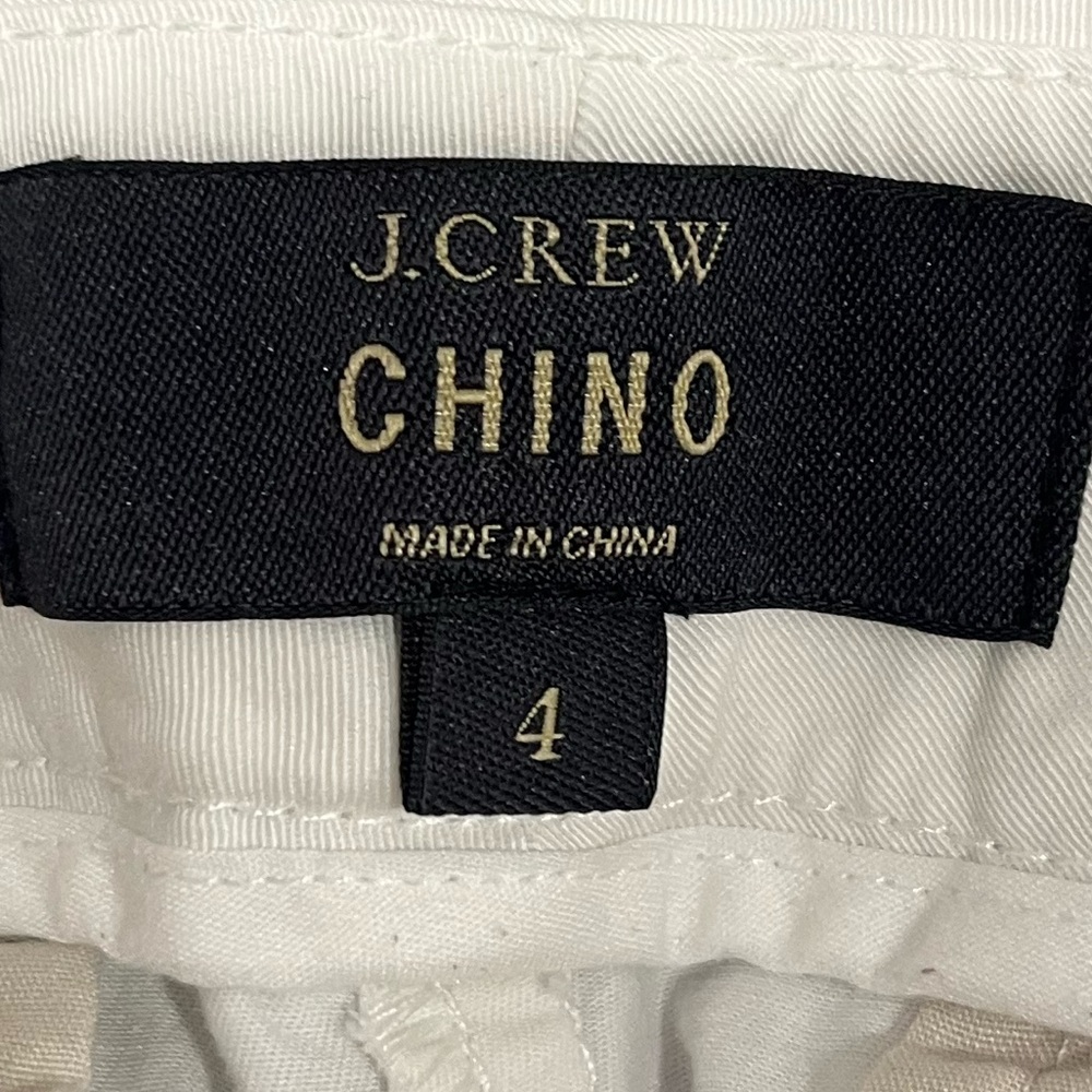 J. Crew Crisp White Women's Chino Shorts. - Picture 2 of 4